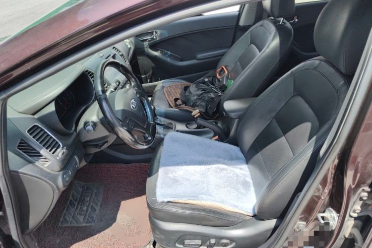 Used Kia K3 2013 1.6L Automatic GLS Left Front Seat