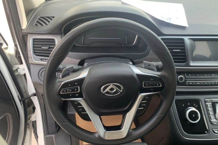 Used SAIC MAXUS G10 2022 2.0T Automatic Elite Edition Gasoline 7-Seater