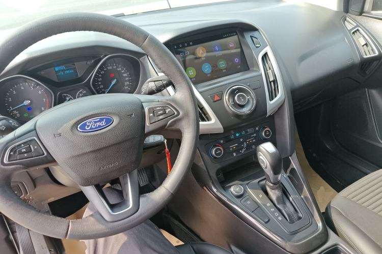 Used Ford Focus 2017 Hatchback EcoBoost 125 Automatic - Ultra-Powerful Style Edition with Smart Drive Features