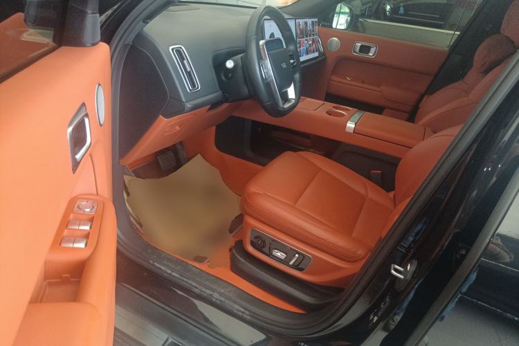 Used Li Auto L9 2022 Max model
