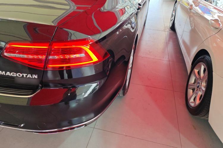 Used Volkswagen Magotan 2019 330TSI DSG Luxury Version China VI Standard