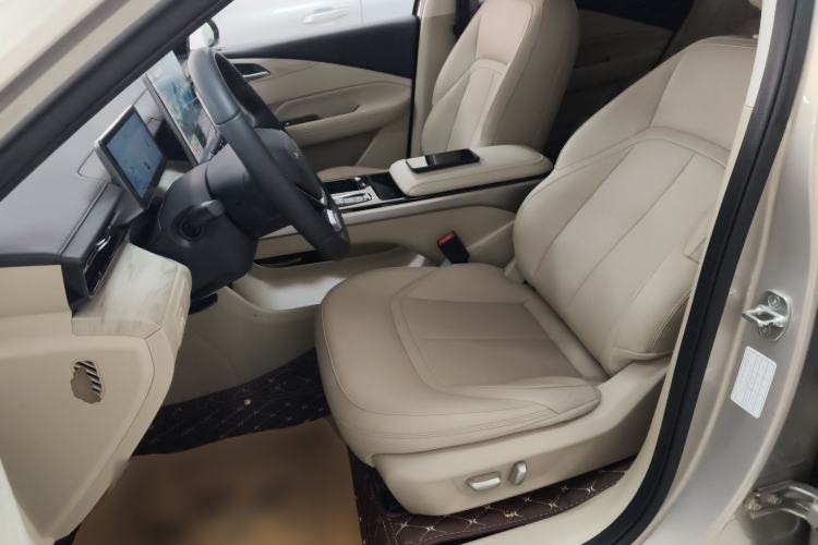 Used Wuling Xingguang 2024 Co-Creation Edition 510 Advanced Model