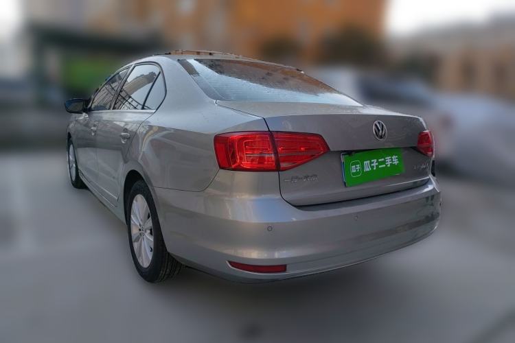 Used Volkswagen Sagitar 2015 1.6L Automatic Comfort Model
