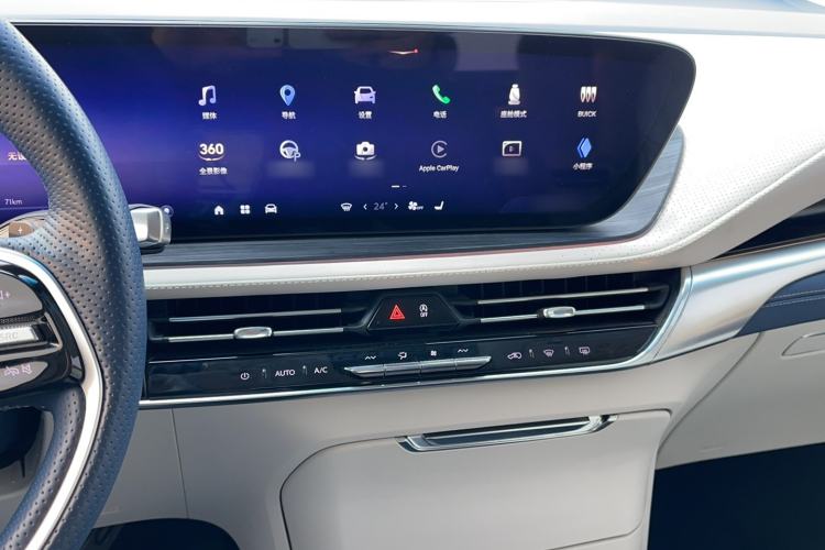 Used Buick Century 2023 2.0T Six-Seater Yinshi Edition