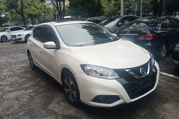 Used Nissan Tiida 2016 1.6L CVT Smart Drive Edition Front Right 45 Deg