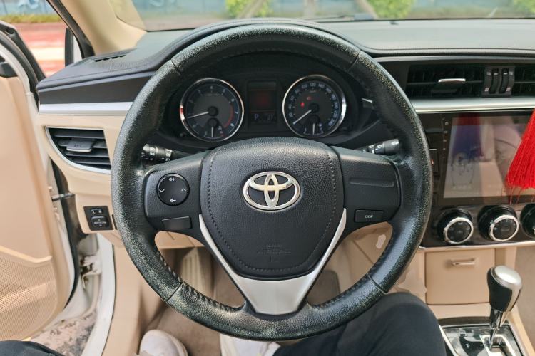 Used Toyota Corolla 2014 1.6L CVT GL-i Leather Edition