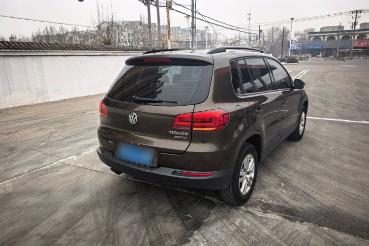 Used Volkswagen Tiguan L 2016 300TSI Automatic Two-Wheel Drive Trend Edition
