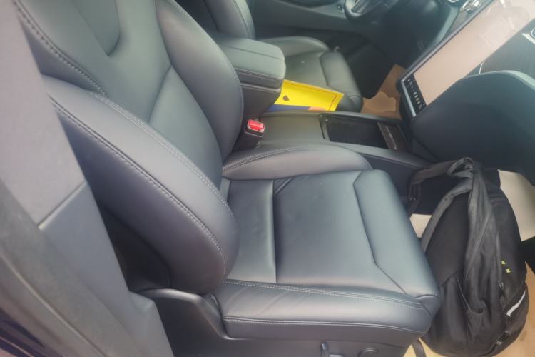 Used Tesla Model X 2019 Long-Range Version Right Front Seat