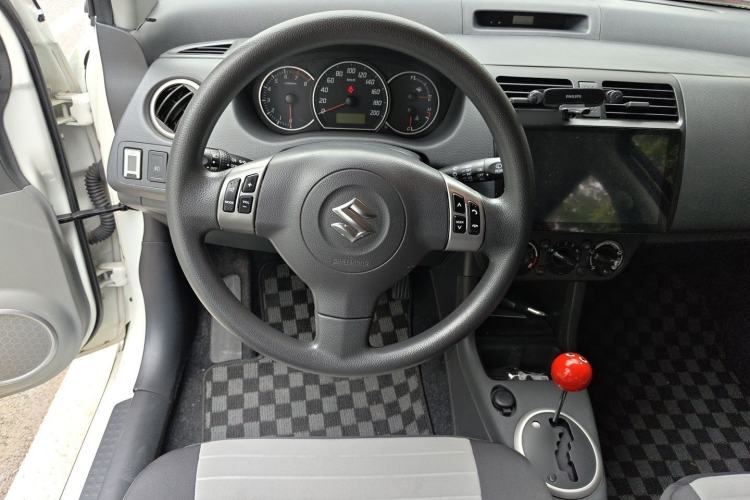 Used Suzuki Swift 2014 1.5L Automatic Fashion Edition