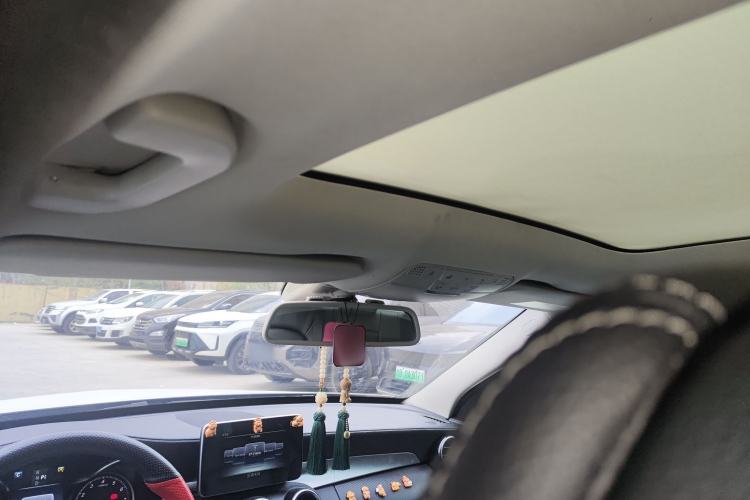 Used Mercedes-Benz C-Class 2017 C 200 L Sport Edition Headliner