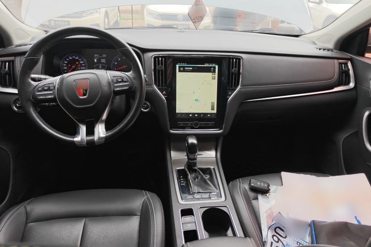 Used Roewe i6 2017 20T Automatic Internet Smart Edition Center Console