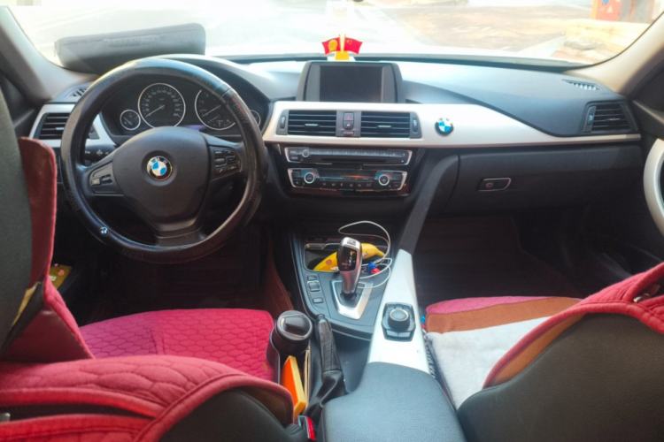 Used BMW 3 Series 2016 316i Fashion Model
