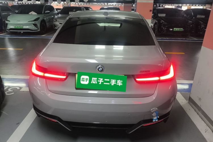 Used BMW i3 2022 eDrive 35 L
