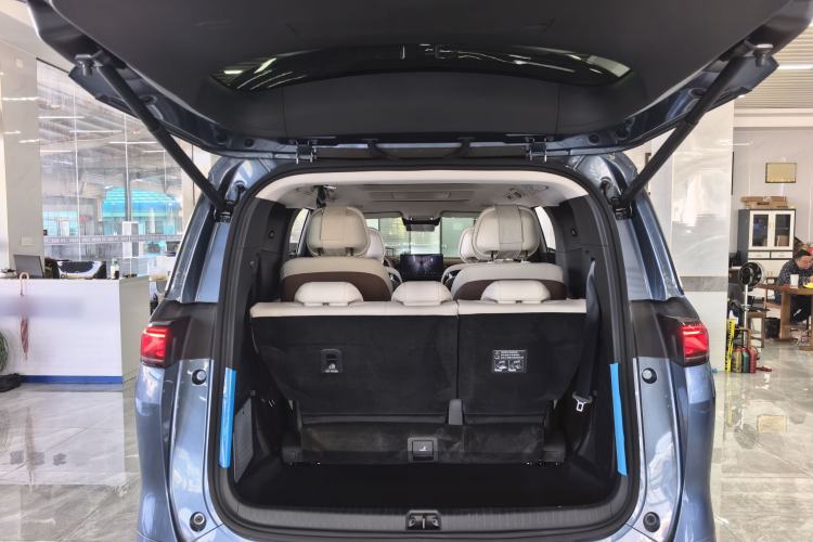 Used BYD Xia 2025 DM-i 1.5T 180km Beyond Edition
