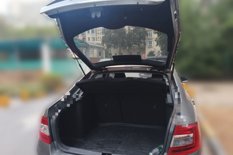 Used Skoda Octavia 2017 1.6L Automatic Smart Drive Edition