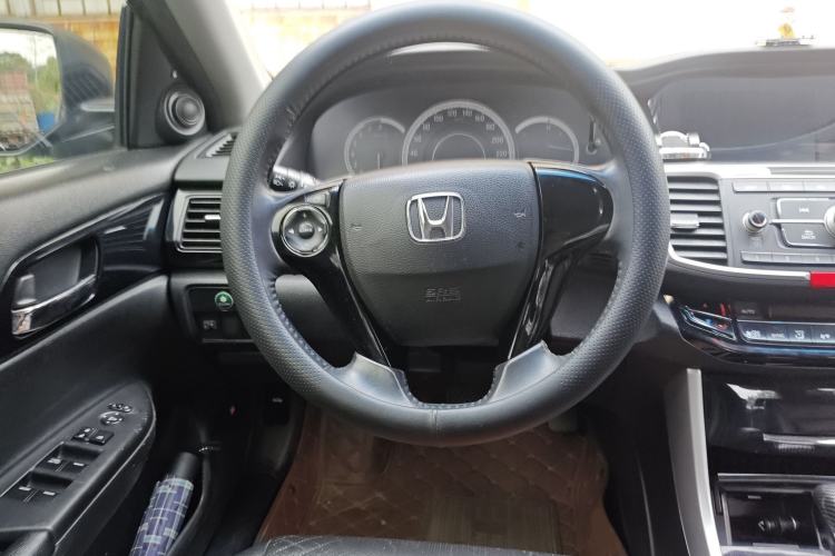 Used Honda Accord 2016 2.0L Elite Edition

