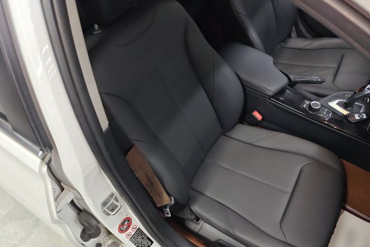 Used BMW 3 Series 2017 320Li Fashion Model
