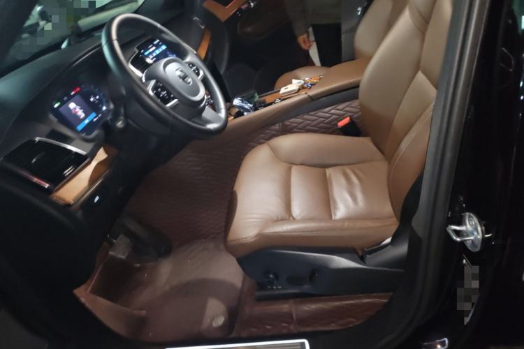 Used Volvo XC90 2024 B6 Zhiyi Luxury 7-Seater