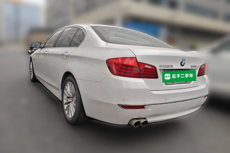 Used BMW 5 Series 2014 525Li Luxury Design Package
