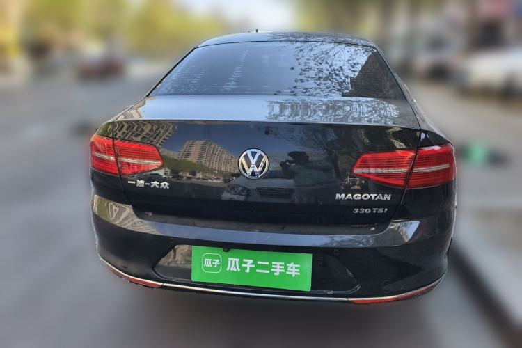 Used Volkswagen Magotan 2017 330TSI DSG Leading Model Rear