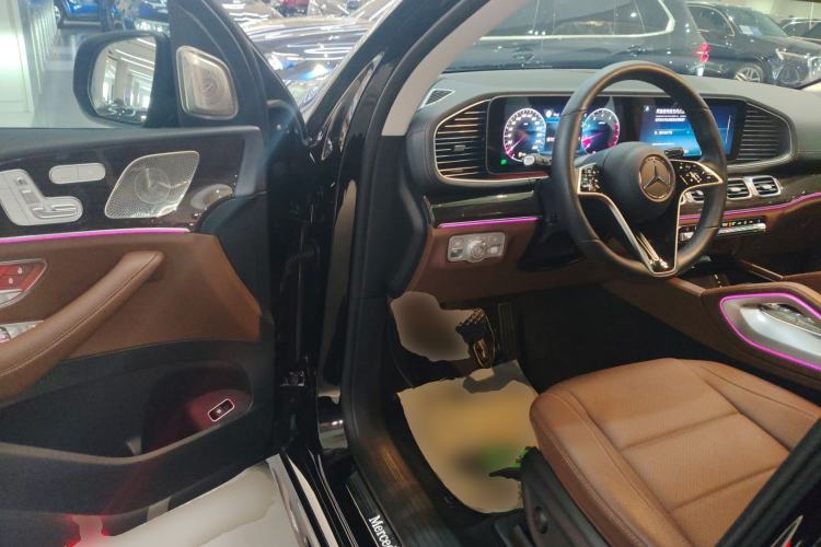 Used Mercedes-Benz GLE 2025 GLE 350 4MATIC Stylish Model
