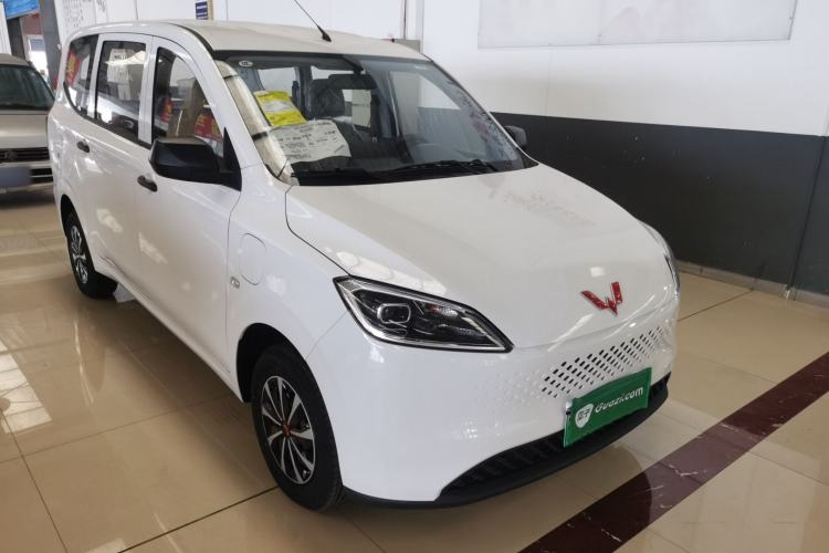 Used Wuling Hongguang New Energy 2025 Extended-Range Hybrid 50 km Standard Version