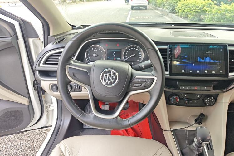 Used Buick GT 2018 15T Manual Elite Version China V Standard Steering Wheel