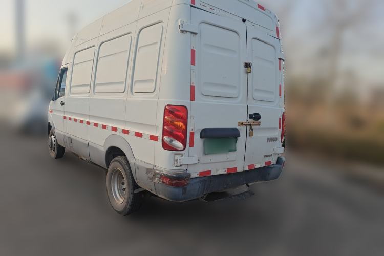 Used Iveco Power Daily 2017 2.8T Prestige V39 Van High Roof Model 43S5

