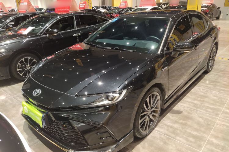 Used Toyota Camry 2024 Dual-Motor 2.0 HXS Sport Plus Edition