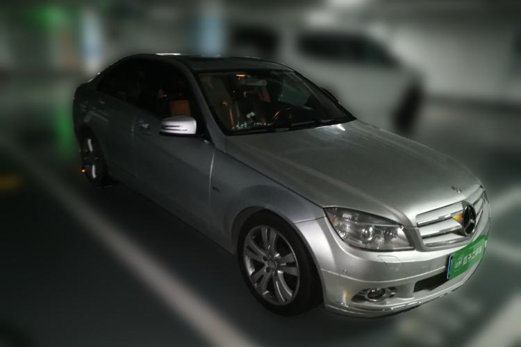 Used Mercedes-Benz C-Class 2010 C 200 CGI Fashion Model