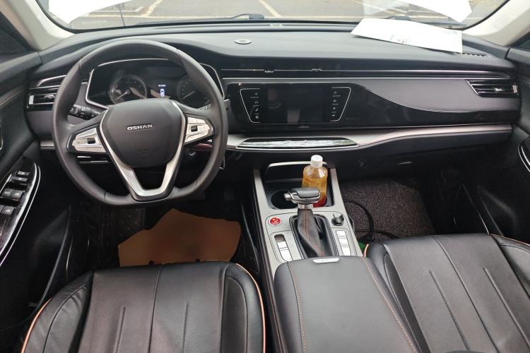 Used CHANGAN OSHAN X7 2020 1.5T Automatic Elite Edition Center Console