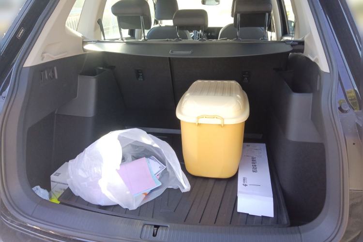 Used Volkswagen Tiguan L 2025 Model Outstanding Version 330TSI Automatic Two-Wheel Drive R-Line Longyao Edition