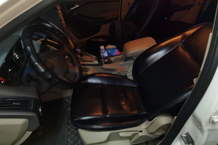 Used Ford Focus 2012 Sedan 1.6L Automatic Comfort Model
