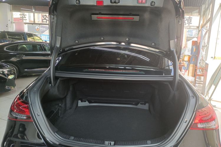 Used Mercedes-Benz E-Class 2022 Updated E 300 L Luxury Edition