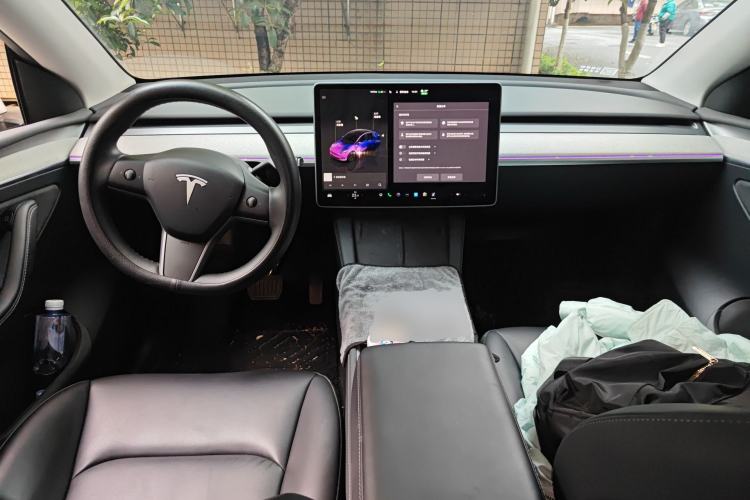 Used Tesla Model Y 2024 Rear-Wheel-Drive Version