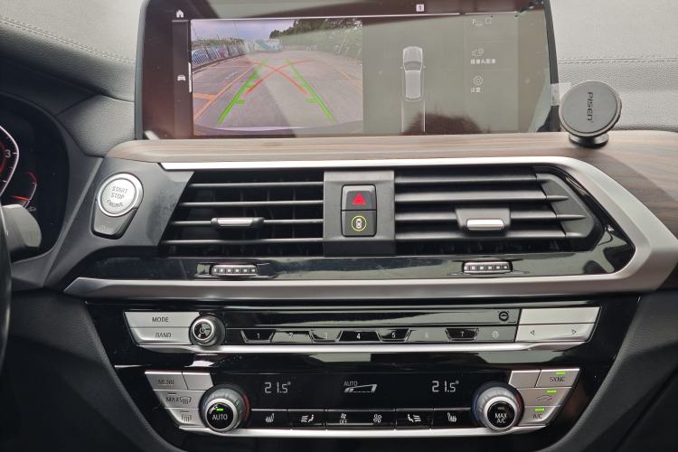 Used BMW X3 2021 xDrive28i M Sport Package Interior 7