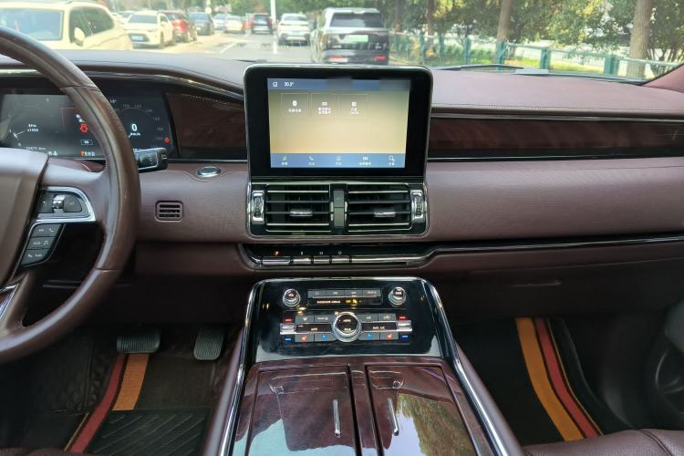 Used Lincoln Navigator 2020 3.5T Long-Wheelbase Presidential Edition
