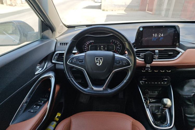 Used Baojun 510 2017 1.5L Manual Luxury Model