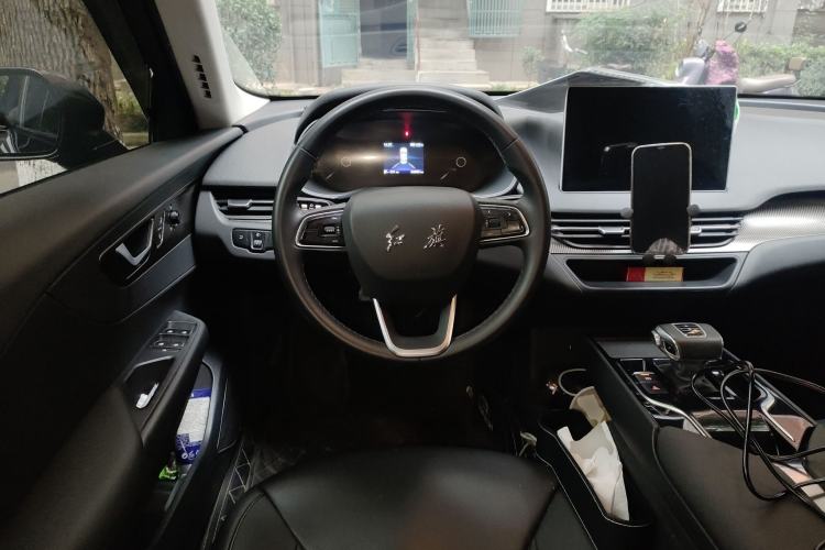 Used Hongqi E-QM5 2022 431 km Charge & Enjoy Edition Steering Wheel