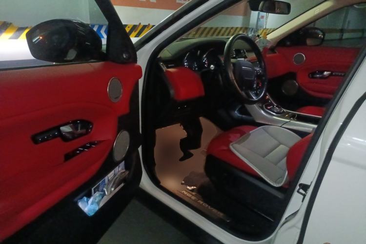 Used Land Rover Range Evoque 2016 2.0T SE PLUS Smart Enjoyment Edition Driver Seat