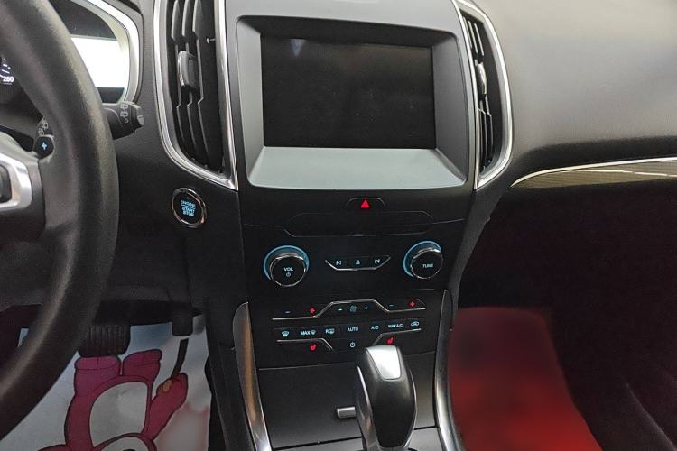 Used Ford Edge 2018 EcoBoost 245 Two-Wheel-Drive Titanium 7-Seater China VI Standard