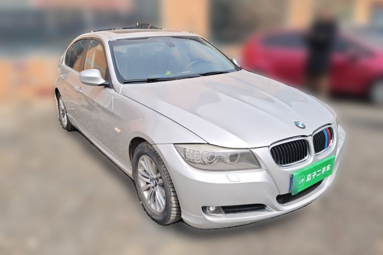 Used BMW 3 Series 2012 320i Sport Edition Front Right 45 Deg