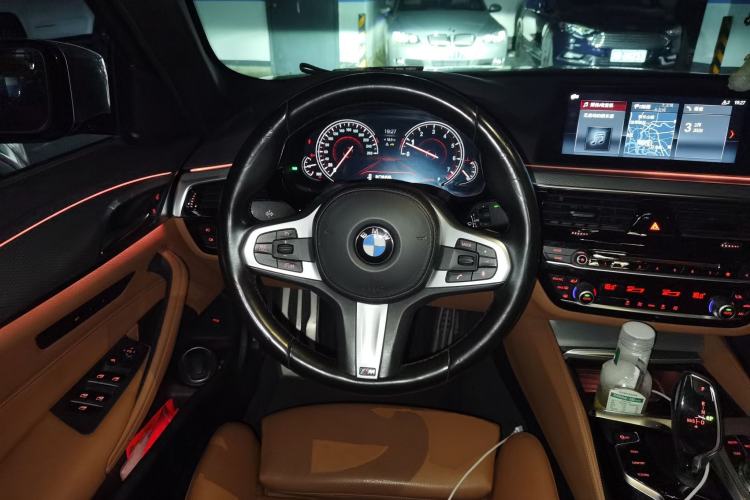 Used BMW 5 Series (Import) 2018 525i M Sport Package