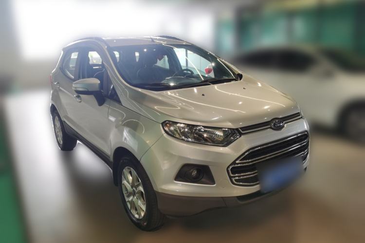 Used Ford EcoSport 2013 1.5L Automatic Fashion Model Front Right 45 Deg