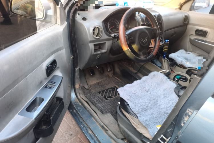 Used Wuling Hongguang 2010 1.2L Practical Version China IV
