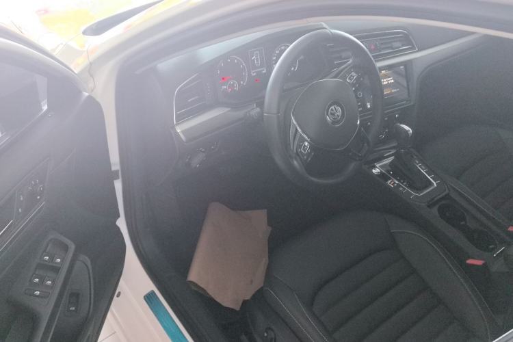 Used Volkswagen Lamando 2019 280TSI DSG Comfort Edition China VI standard
