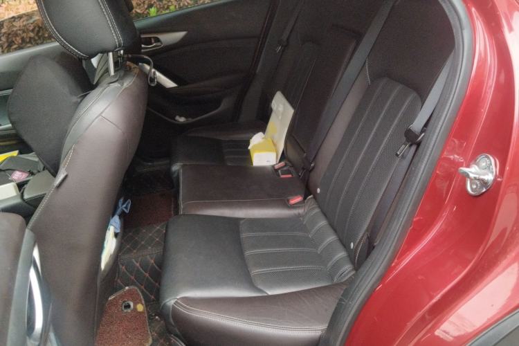 Used Mazda CX-4 2016 2.0L Automatic 2WD Blue Sky Luxury Edition Interior 4