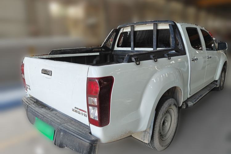 Used Isuzu D-MAX 2019 2.5T Two-Wheel Drive Manual Navigation Edition China VI Standard Extended Version JE4D25Q6A