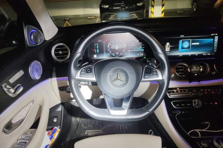 Used Mercedes-Benz E-Class 2017 E 200 L Sport 4MATIC Steering Wheel