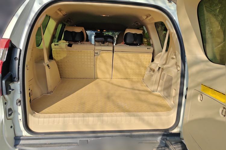 Used Toyota Prado 2014 2.7L Middle East Version Parallel Import
